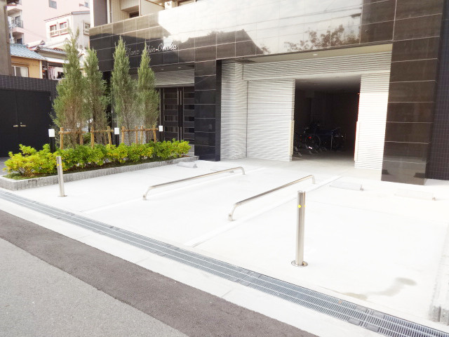 24/30 駐車場