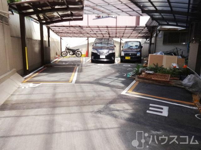 2/8 駐車場