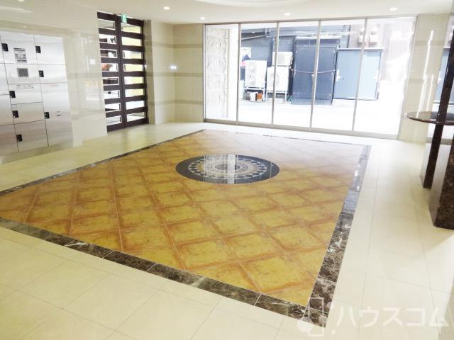 20/26 エントランス