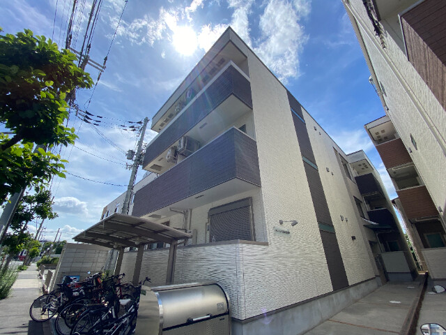 2/24 外観