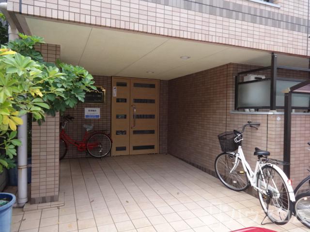 20/24 エントランス