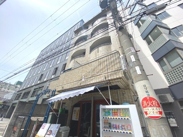 2/8 外観