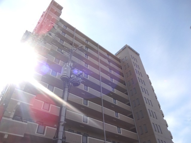 2/30 外観