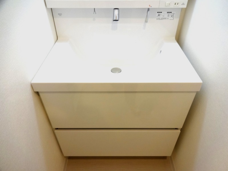 13/30 洗面