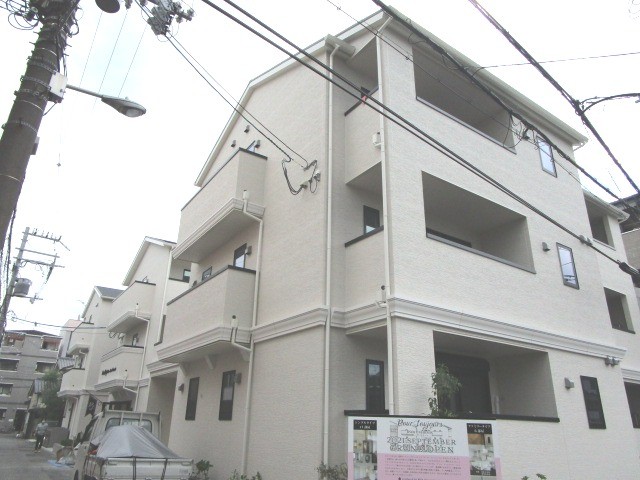 2/25 外観