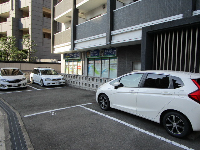 19/24 駐車場