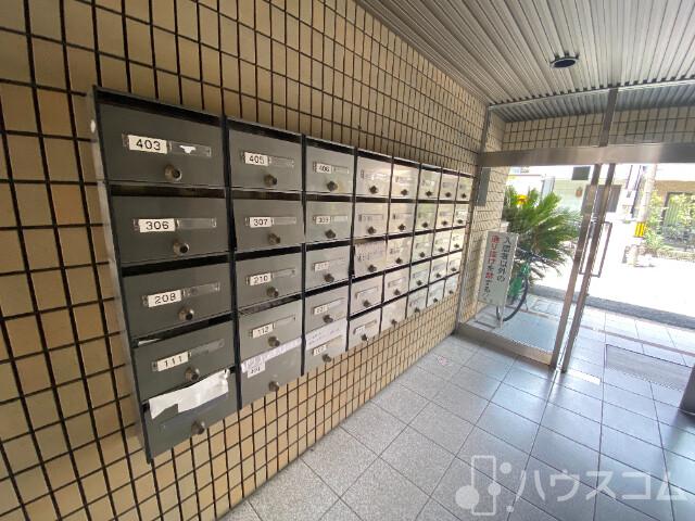 21/26 エントランス