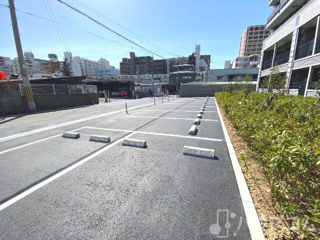 25/30 駐車場