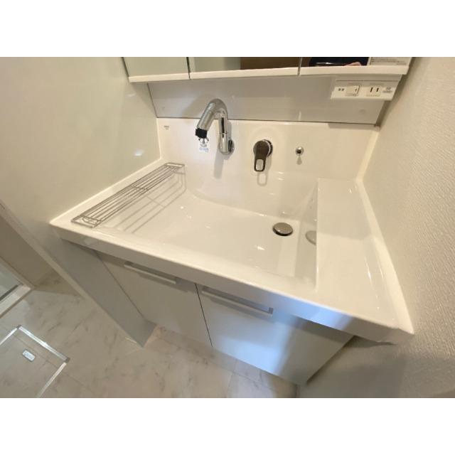 13/27 洗面