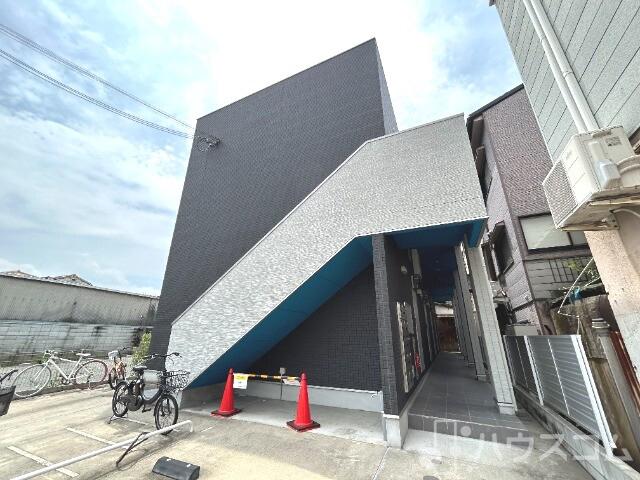 2/25 外観