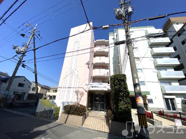 2/8 外観