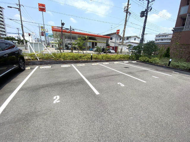 24/29 駐車場