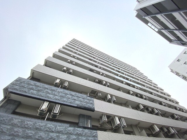 2/30 外観