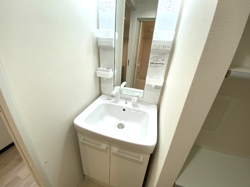 17/30 洗面