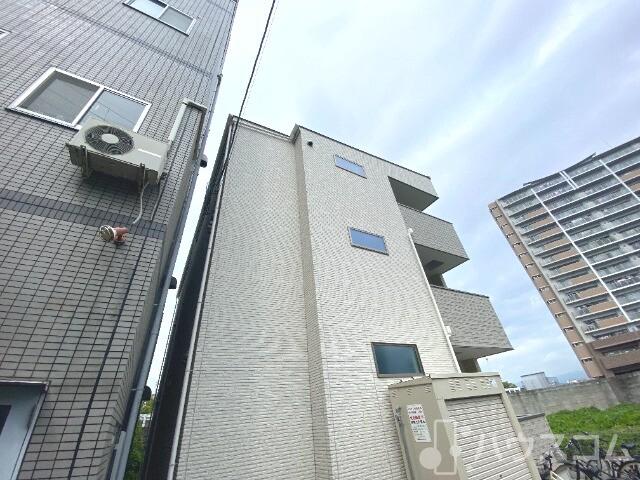 2/23 外観