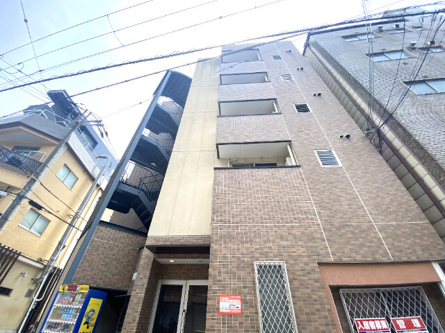 2/25 外観