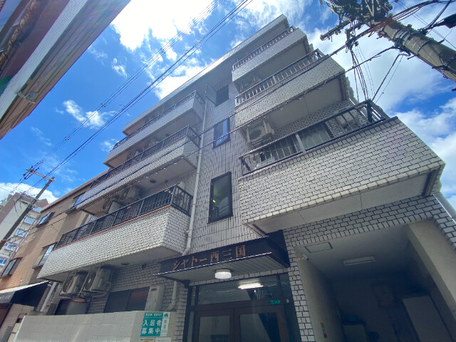 2/23 外観