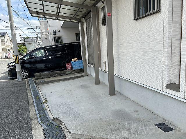 4/13 駐車場
