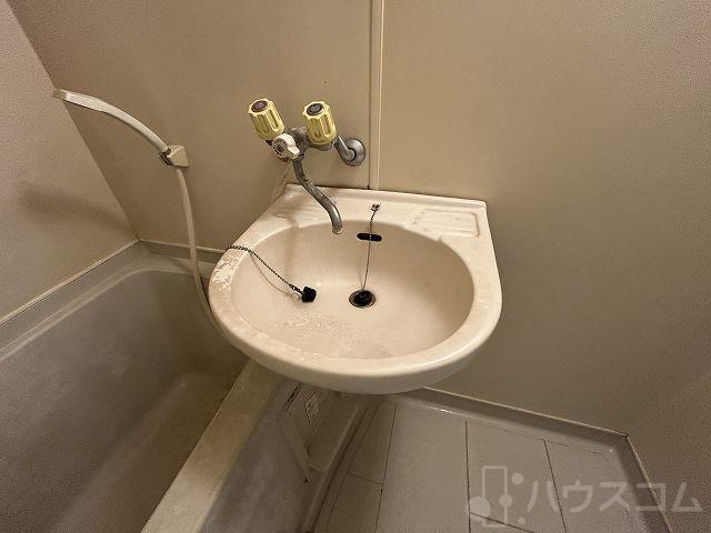 14/30 洗面