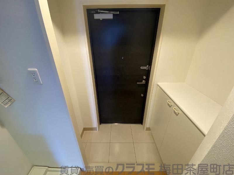 14/30 玄関
