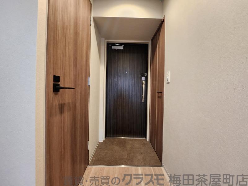 14/30 玄関