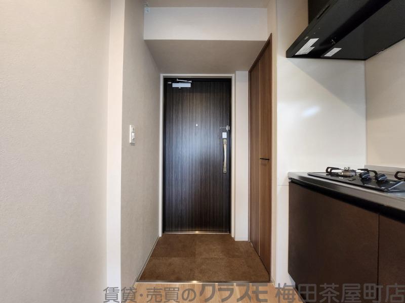 14/30 玄関