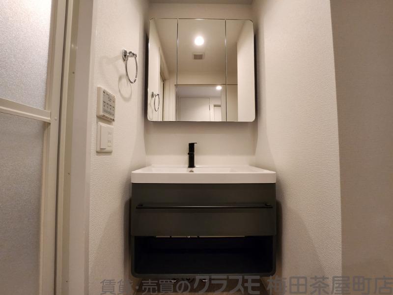 22/30 洗面