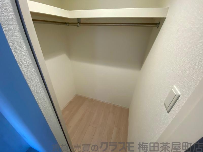 13/30 収納