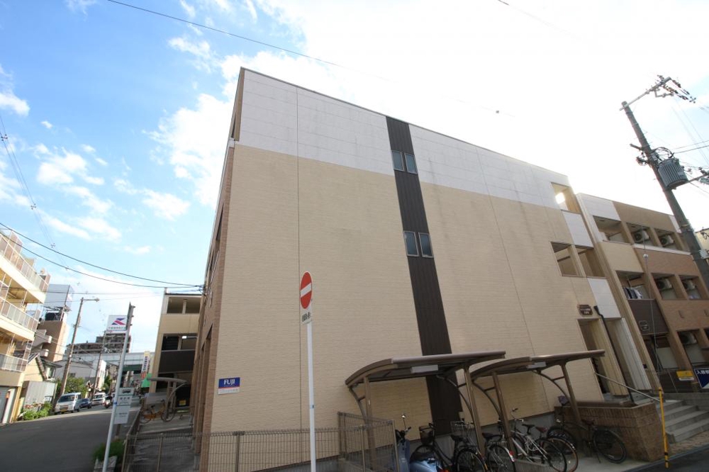2/30 外観