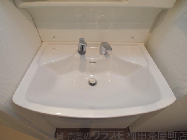 24/30 洗面