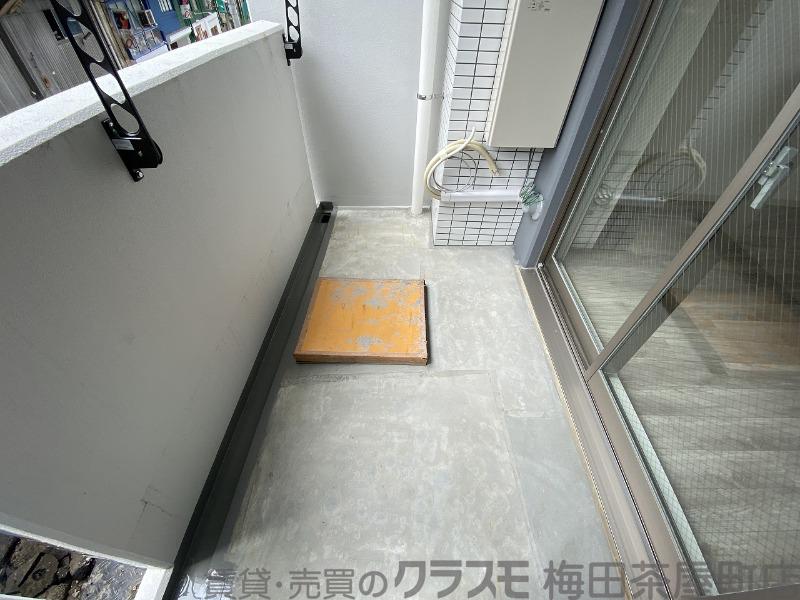 21/30 バルコニー