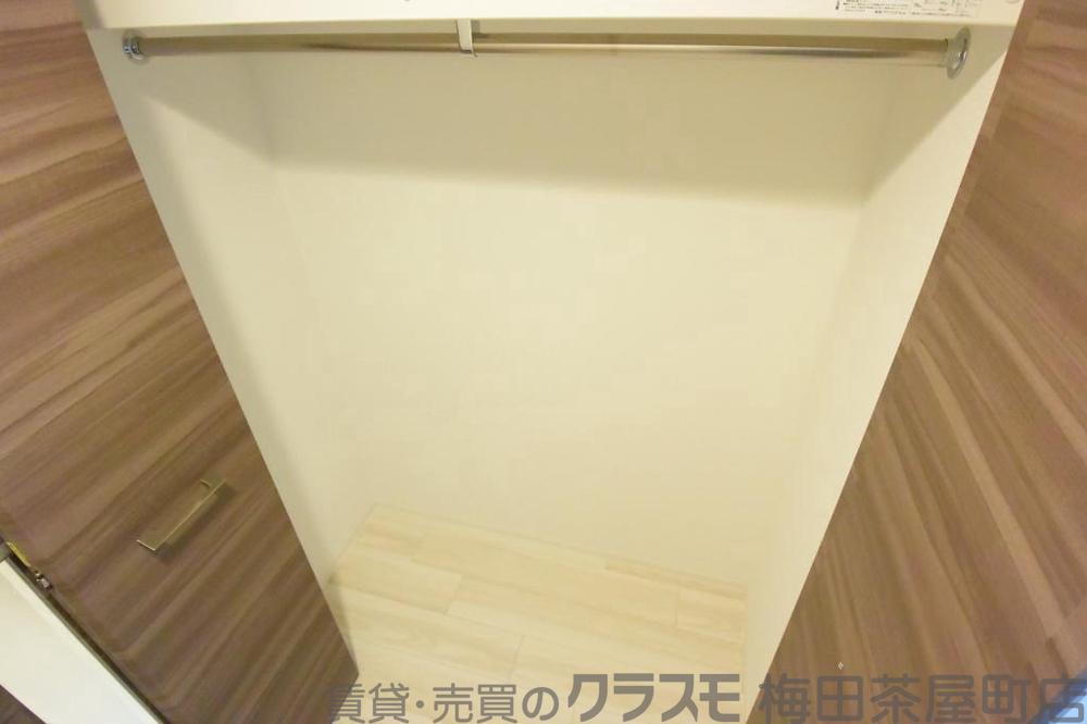 16/30 収納