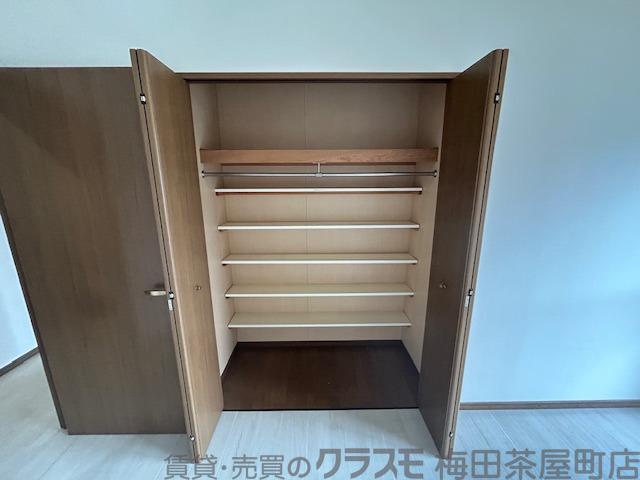 13/30 収納