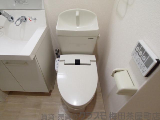 18/30 トイレ