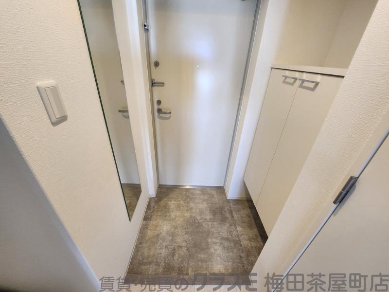 14/30 玄関