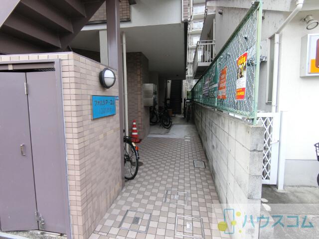 3/7 エントランス