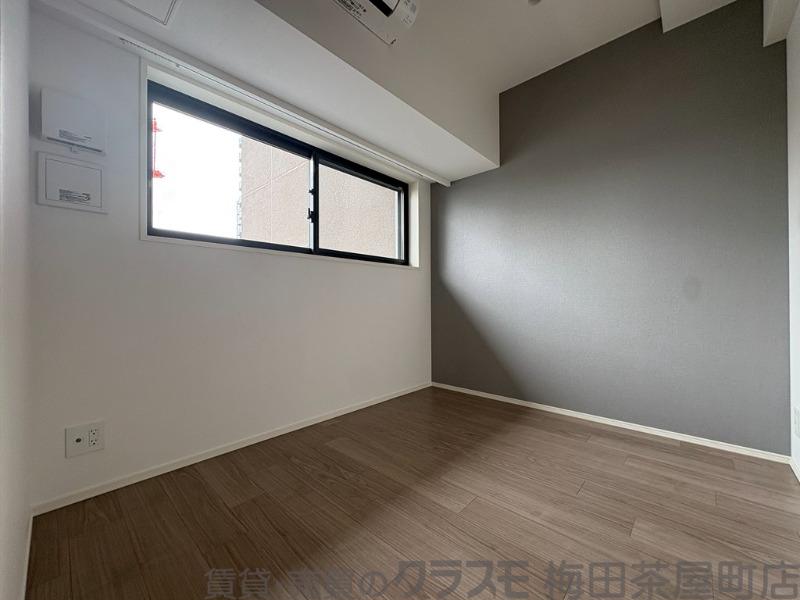 13/30 寝室