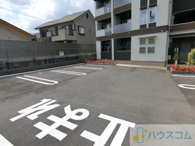 4/7 駐車場