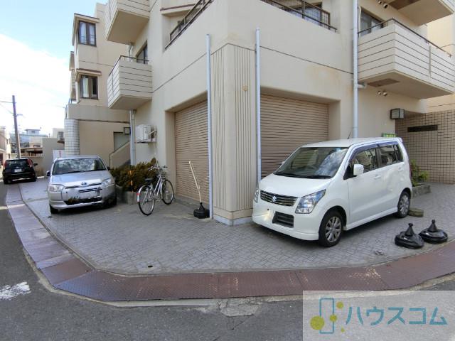 3/6 駐車場