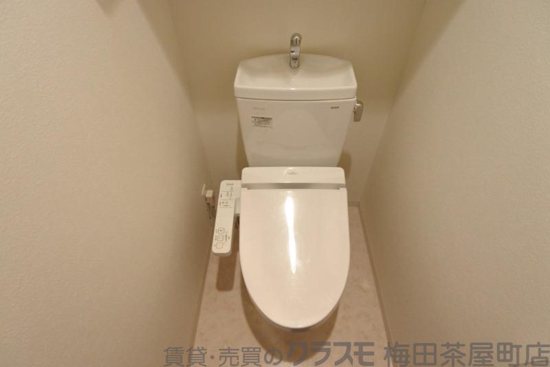 23/30 トイレ