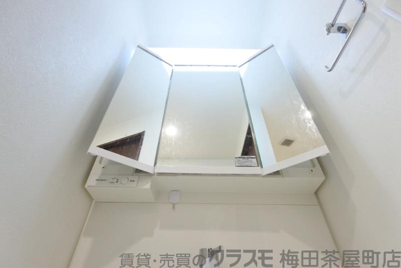14/30 室内