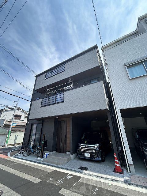 2/10 外観