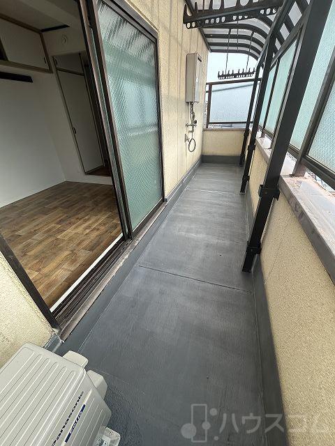 16/28 バルコニー