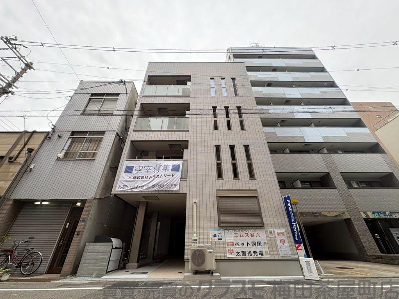 2/30 外観