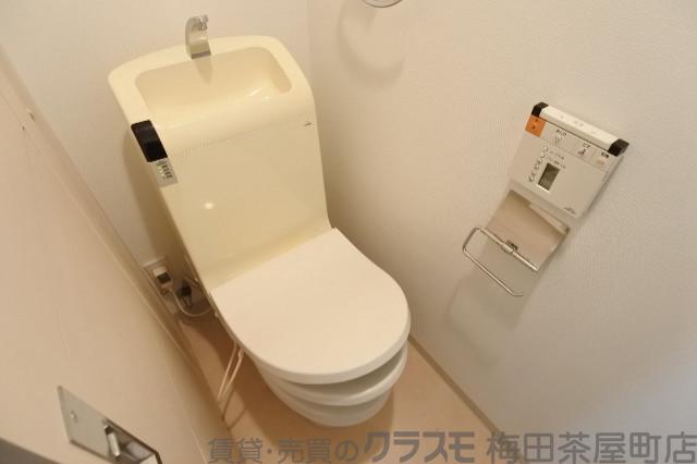20/30 トイレ