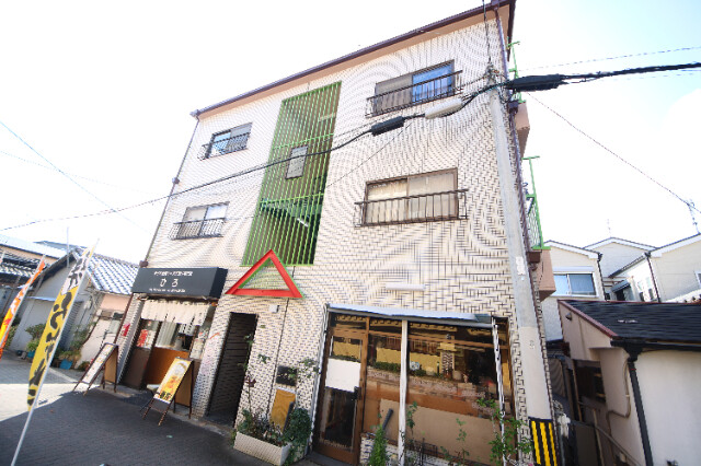 2/30 外観