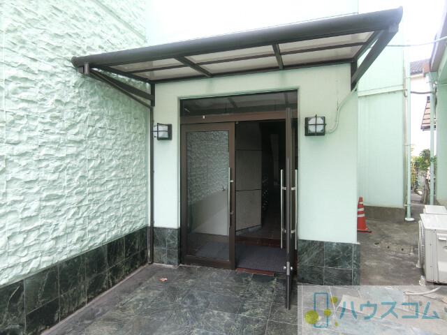 3/5 エントランス