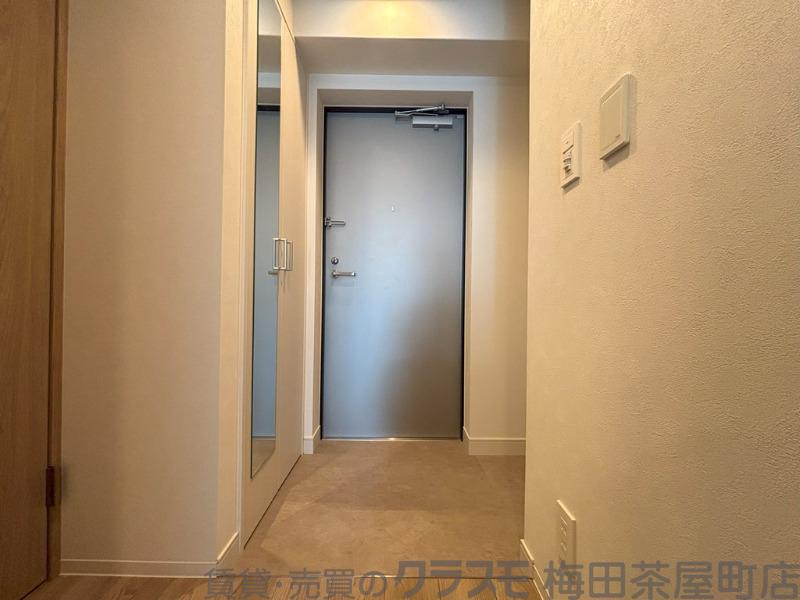 18/30 玄関