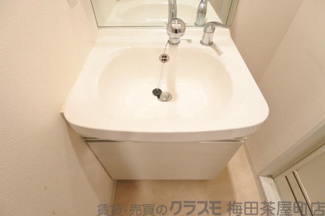 21/30 洗面