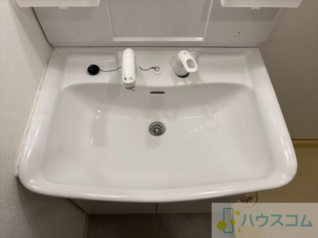 16/30 洗面